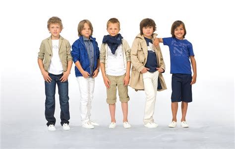 burberry taglia ii da bambino collezione primavera estate|Abbigliamento firmato da bambino .